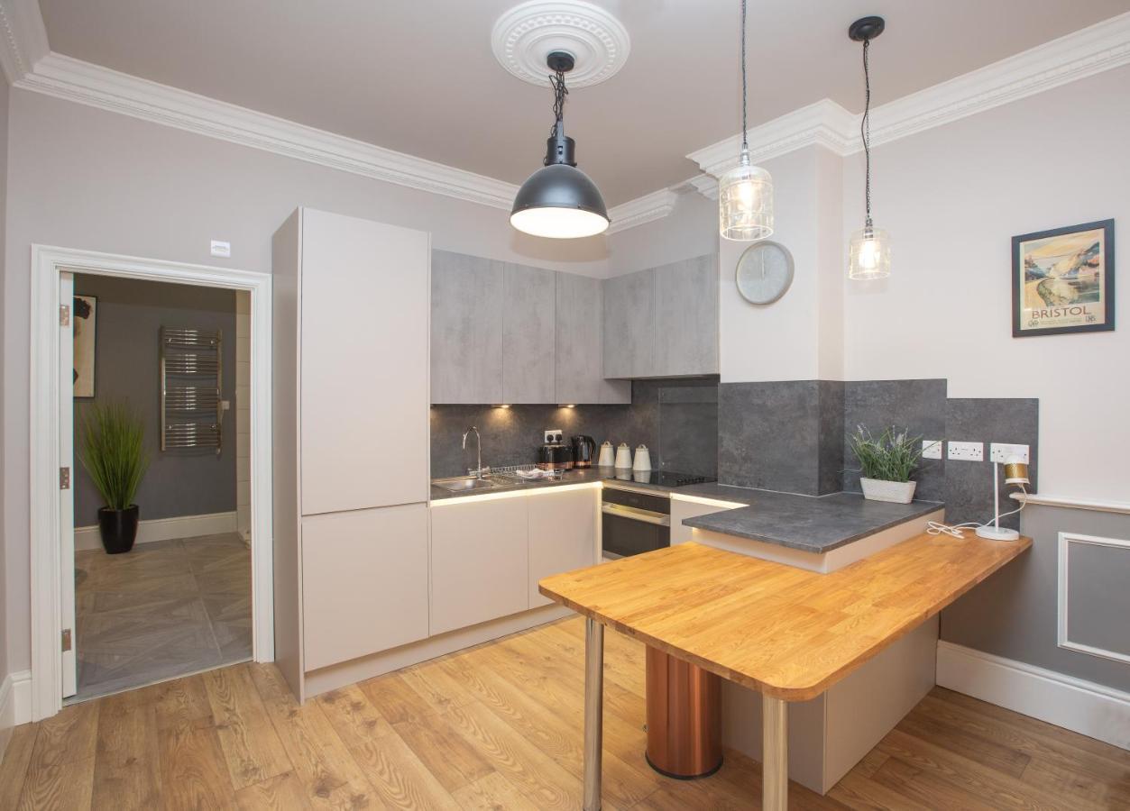 Alma Apartments In A Perfect Location Bristol Extérieur photo